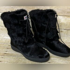 Size €40 Pajar Fur Boots- run small